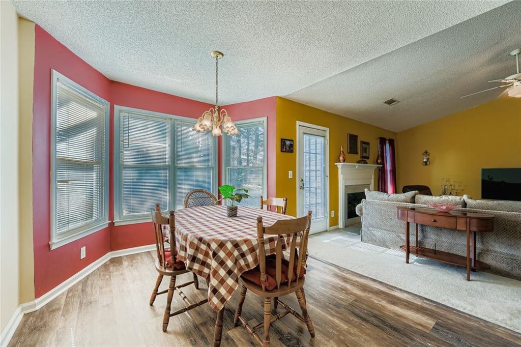 2484 Morning Glory Lane