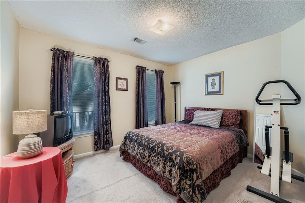 2484 Morning Glory Lane