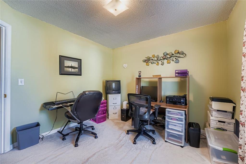 2484 Morning Glory Lane