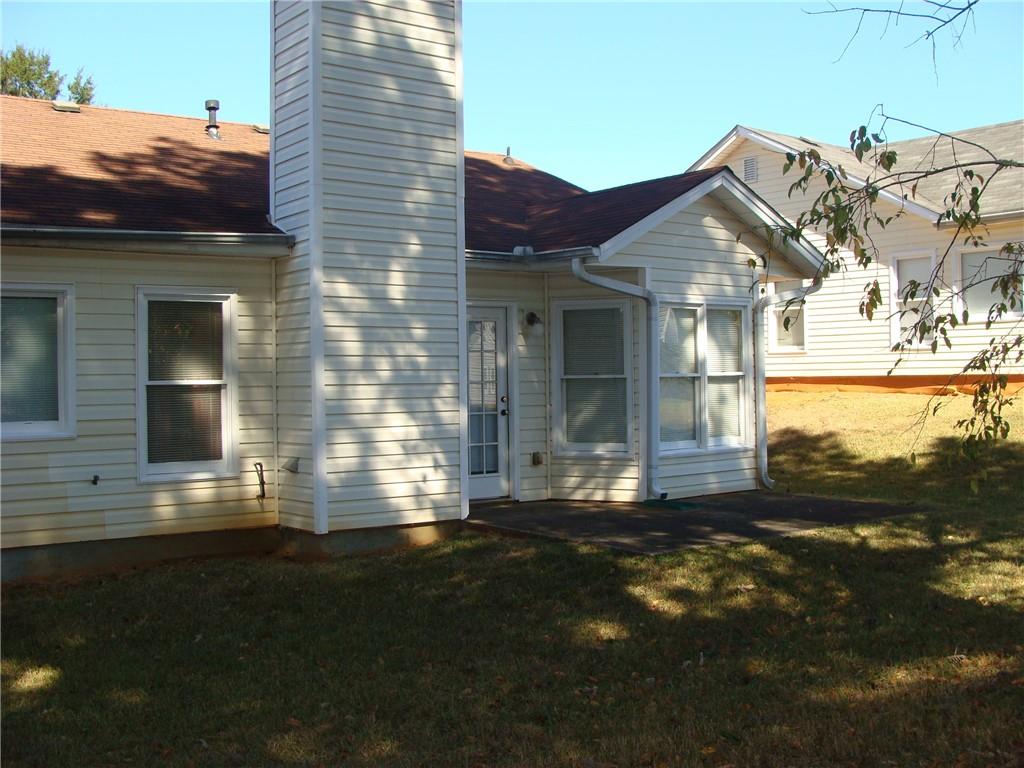 2484 Morning Glory Lane