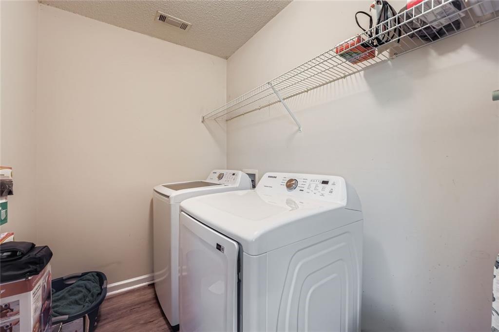 2484 Morning Glory Lane