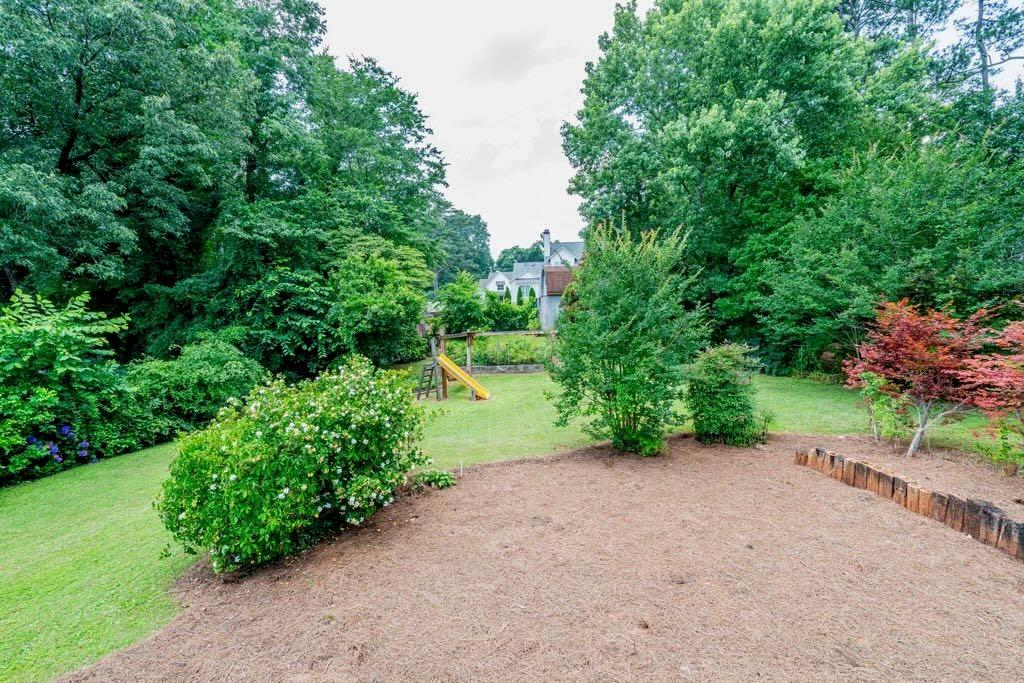 3854 Ridgewood Drive SE