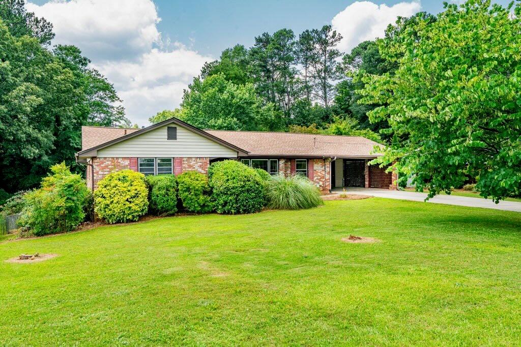 3854 Ridgewood Drive SE