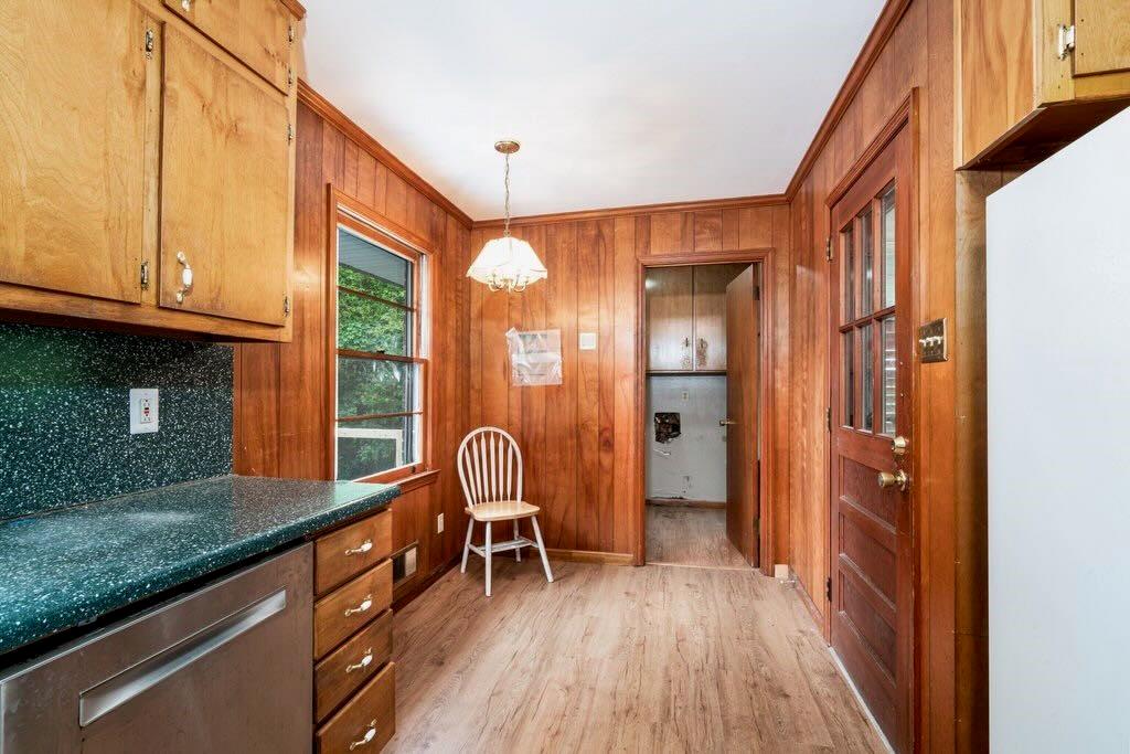 3854 Ridgewood Drive SE