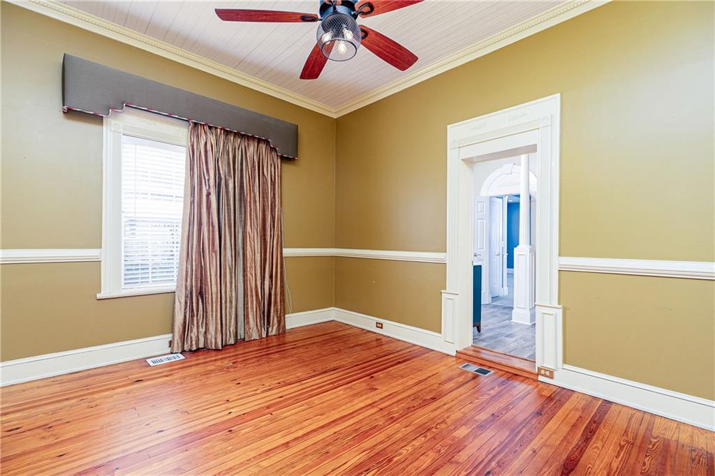 176 Confederate Avenue