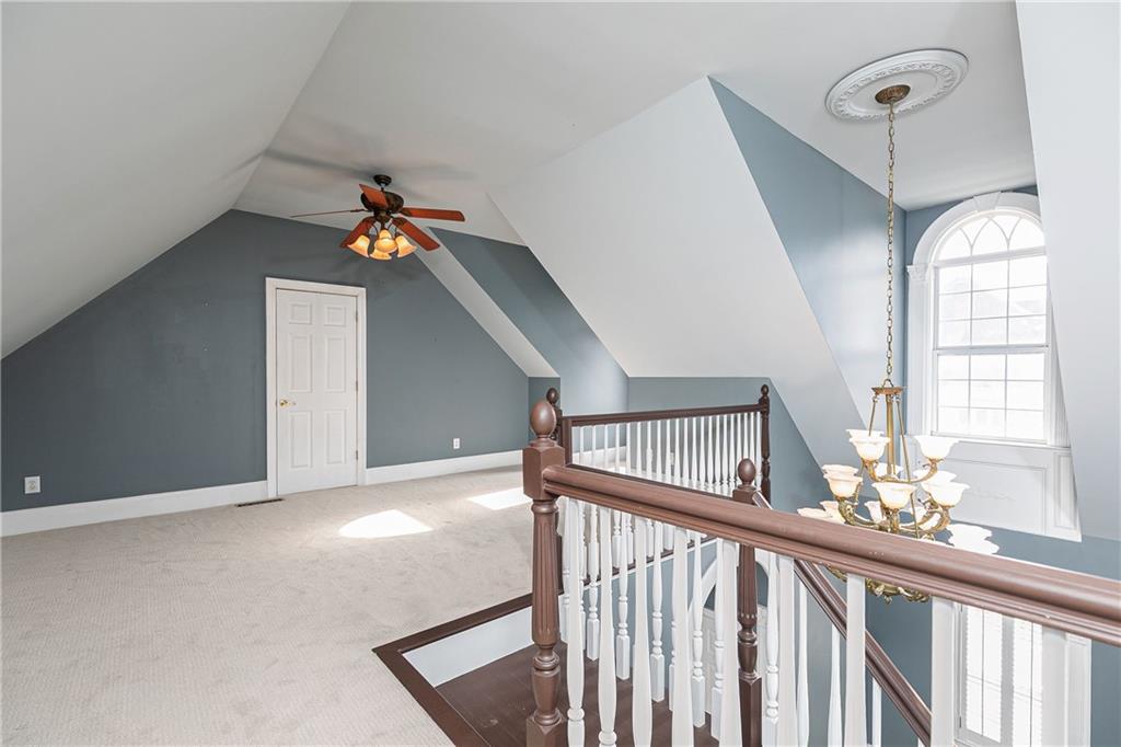 176 Confederate Avenue