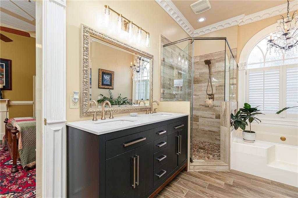 176 Confederate Avenue