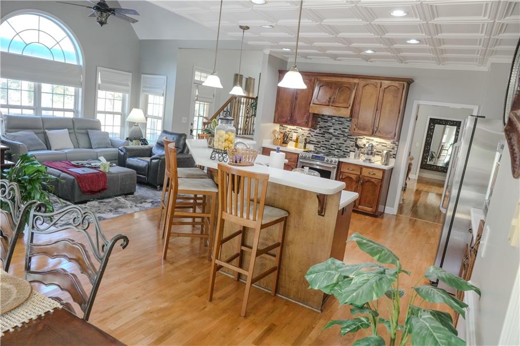 105 Cherokee Rose Lane