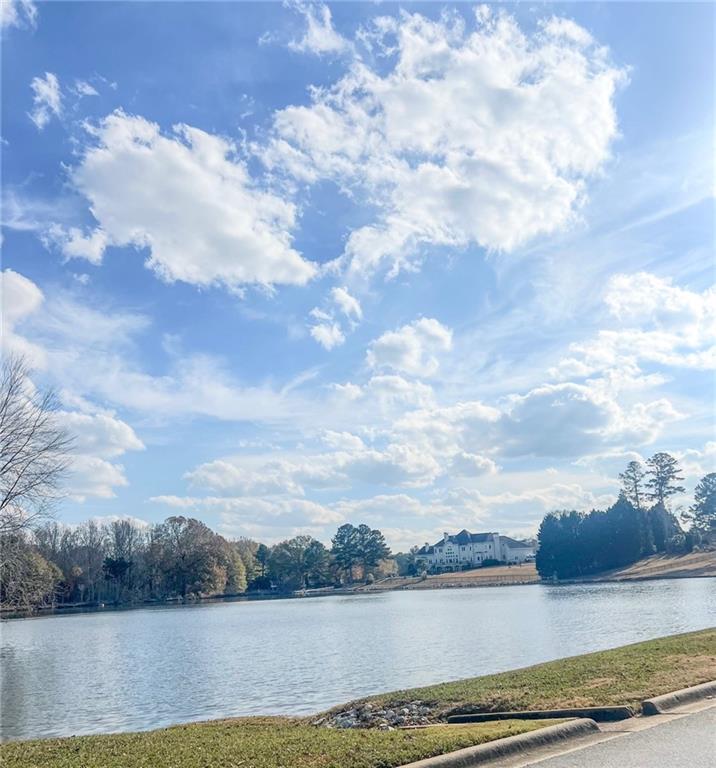 105 Cherokee Rose Lane