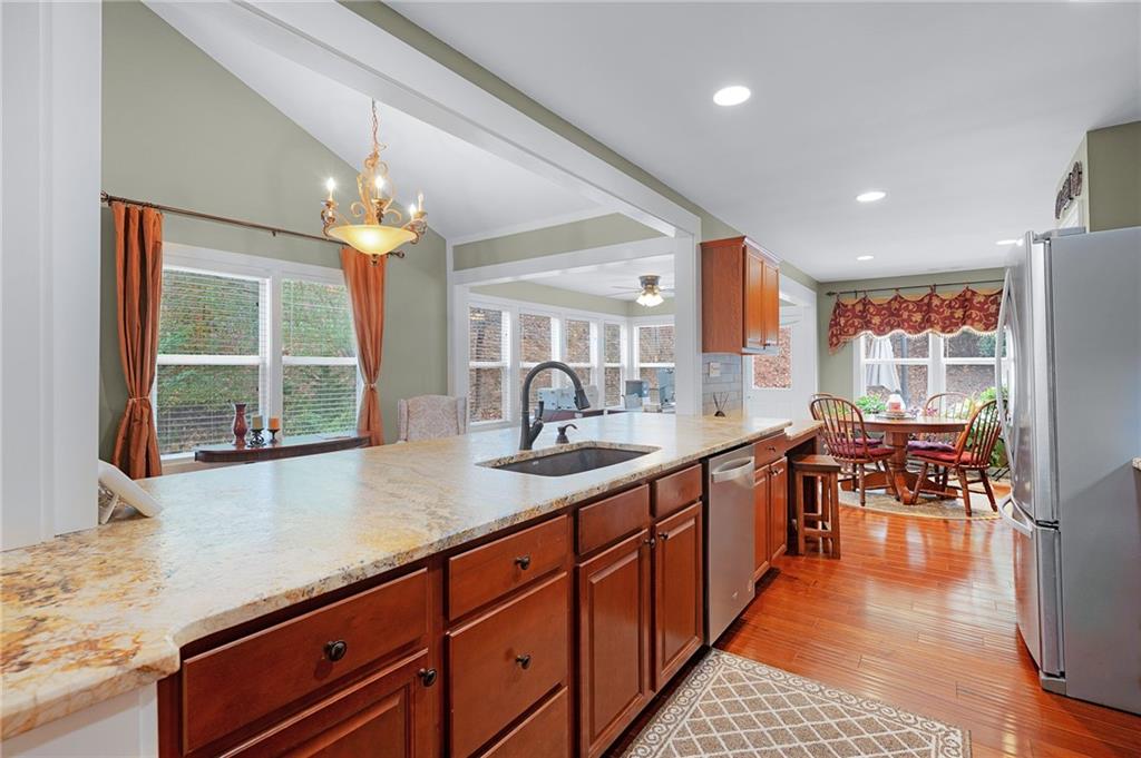 201 Talona Lake Terrace