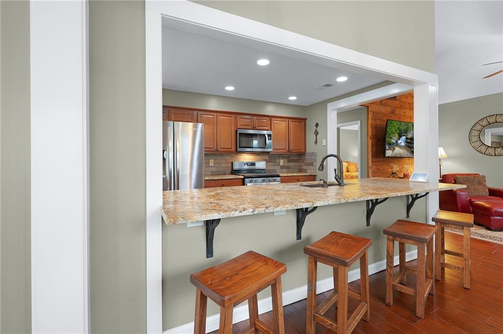 201 Talona Lake Terrace