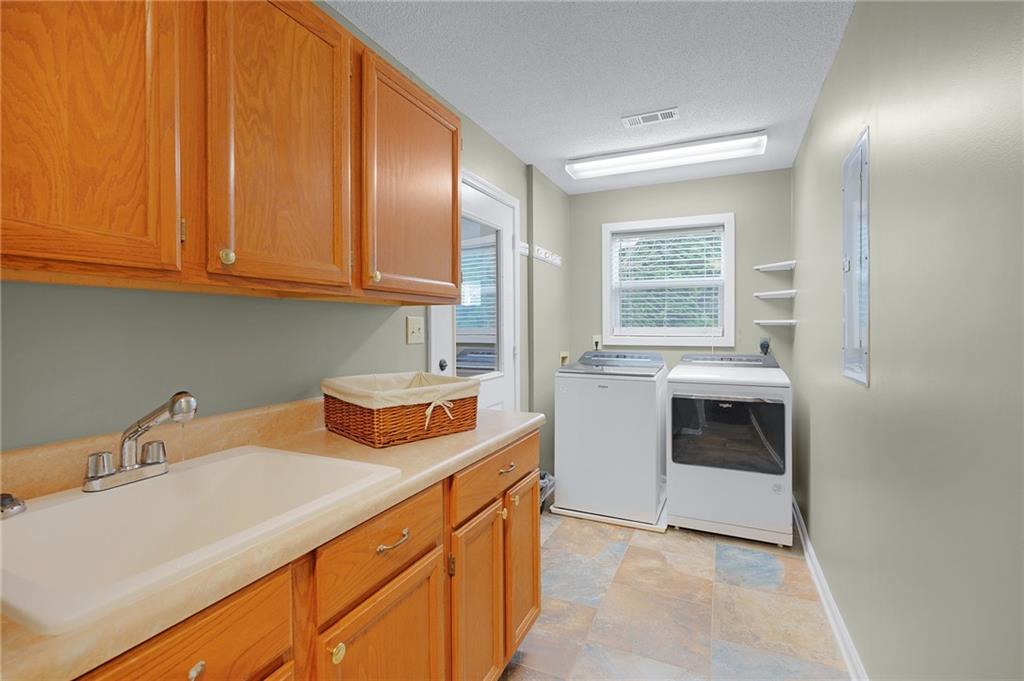 201 Talona Lake Terrace