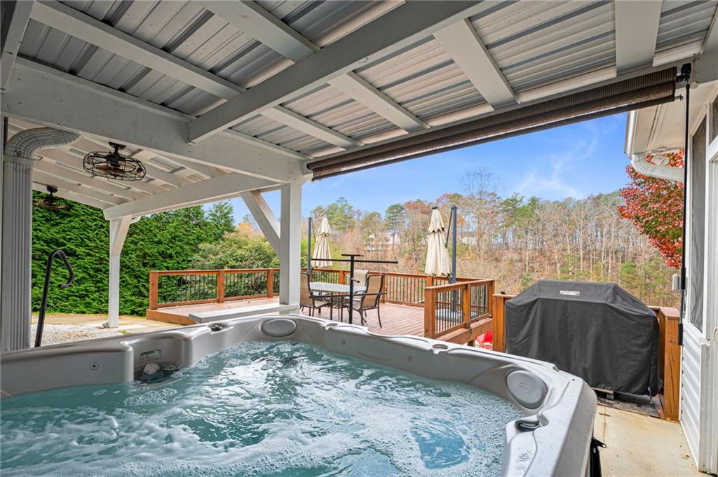 201 Talona Lake Terrace