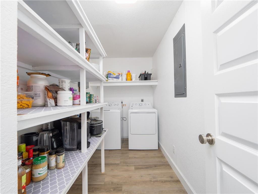 1143 Fiddler Crab Road NE