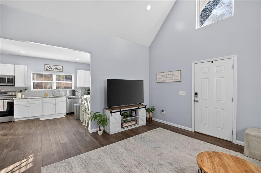 124 Jessica Drive