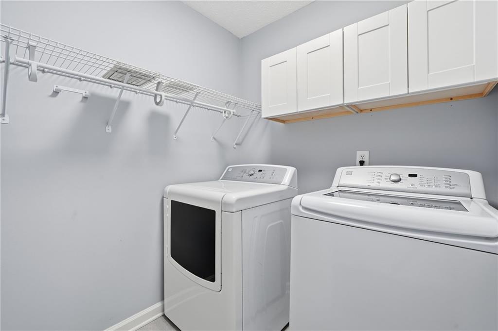 1217 Kaylyn Court NW