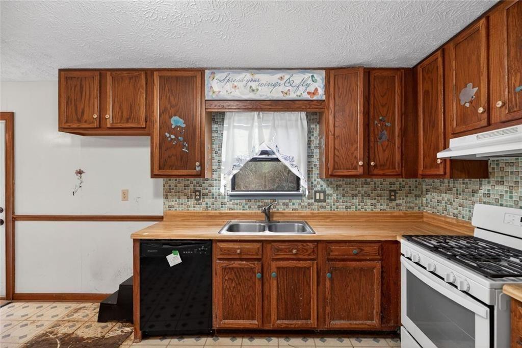 218 Quail Hollow Drive