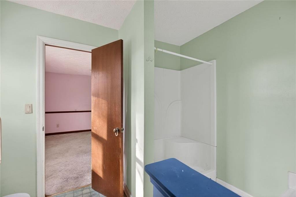 218 Quail Hollow Drive