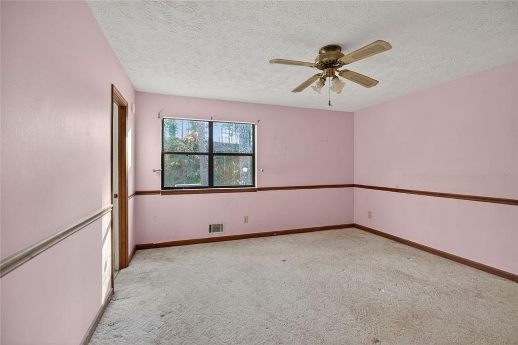 218 Quail Hollow Drive