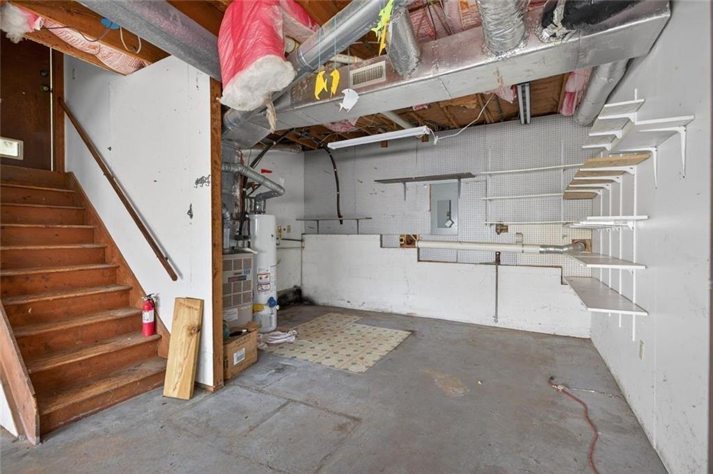 218 Quail Hollow Drive