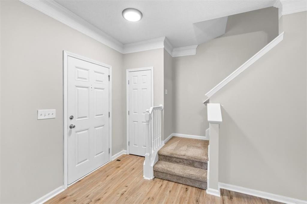 1202 Charleston Court