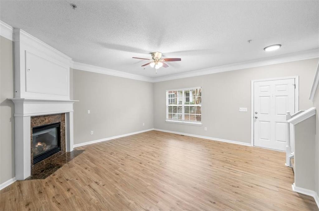 1202 Charleston Court