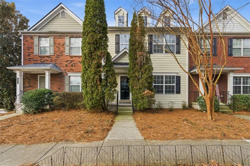 1202 Charleston Court