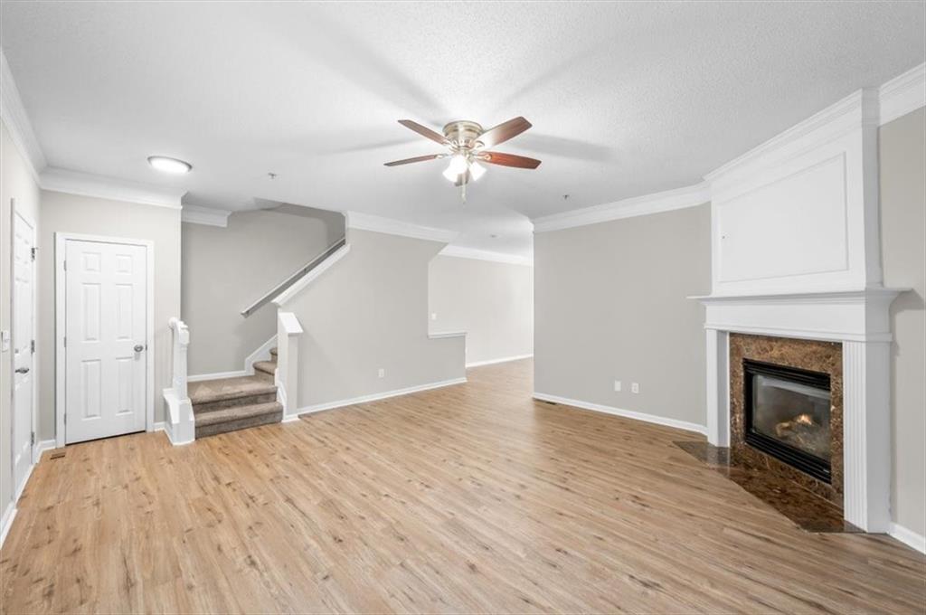 1202 Charleston Court