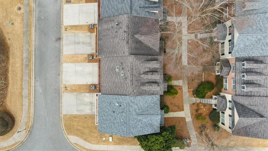 1202 Charleston Court