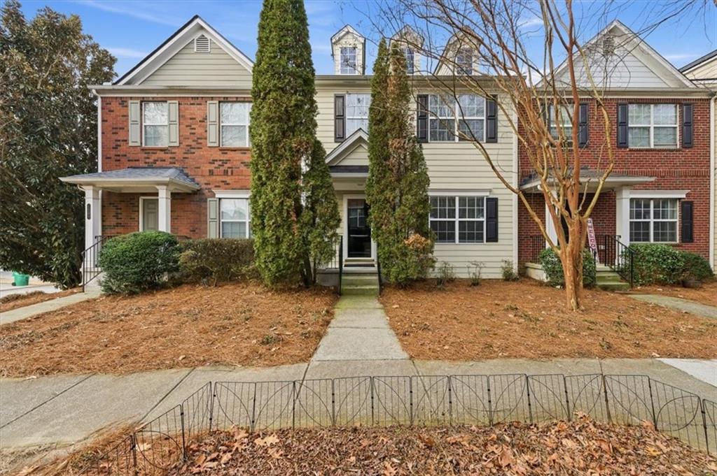 1202 Charleston Court