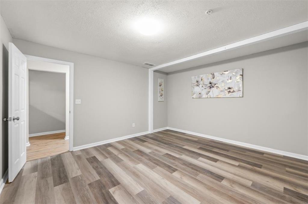 1202 Charleston Court