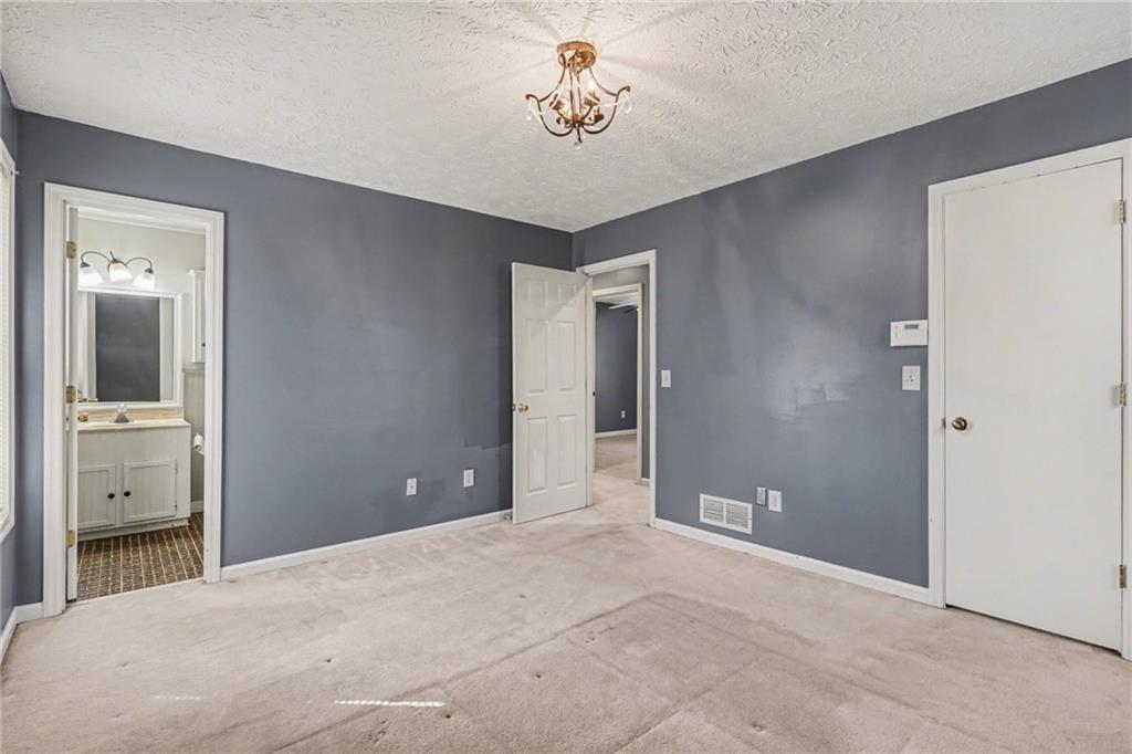 5088 Ravenwood Drive NW