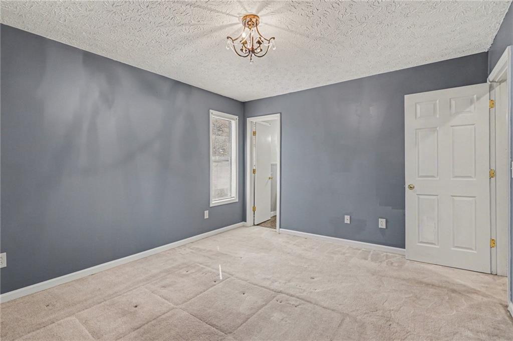 5088 Ravenwood Drive NW