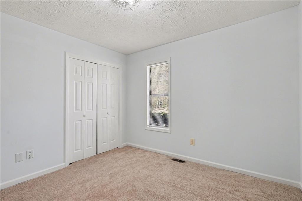 5088 Ravenwood Drive NW