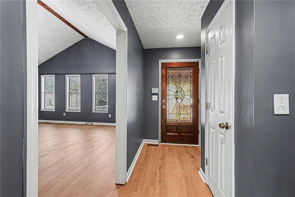 5088 Ravenwood Drive NW