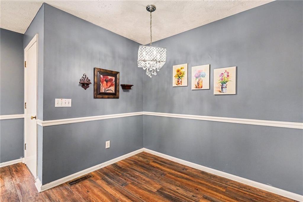 5088 Ravenwood Drive NW