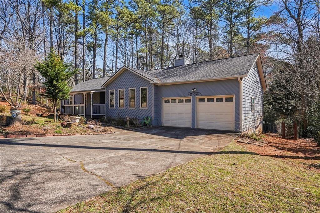 5088 Ravenwood Drive NW