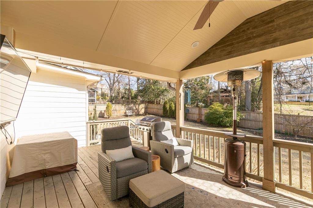 2631 Brown Circle SE