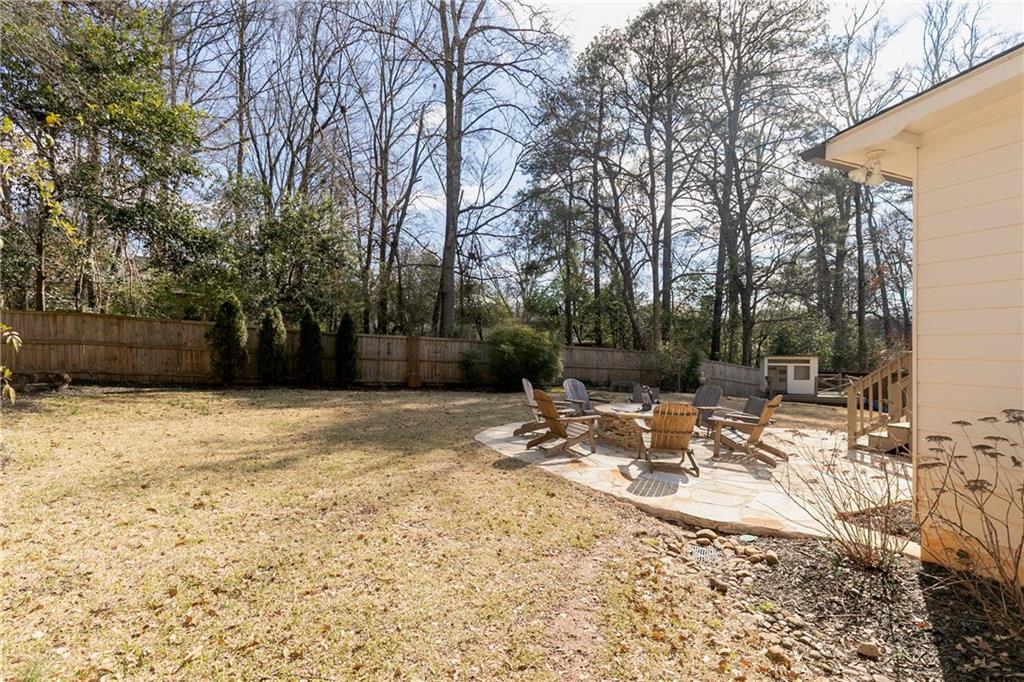 2631 Brown Circle SE