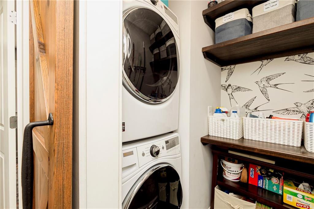 2631 Brown Circle SE