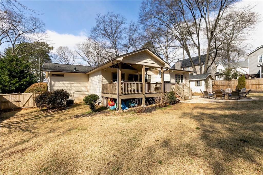 2631 Brown Circle SE