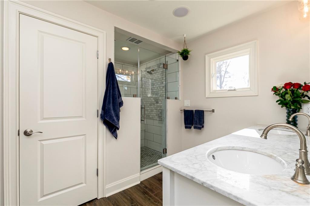 2631 Brown Circle SE