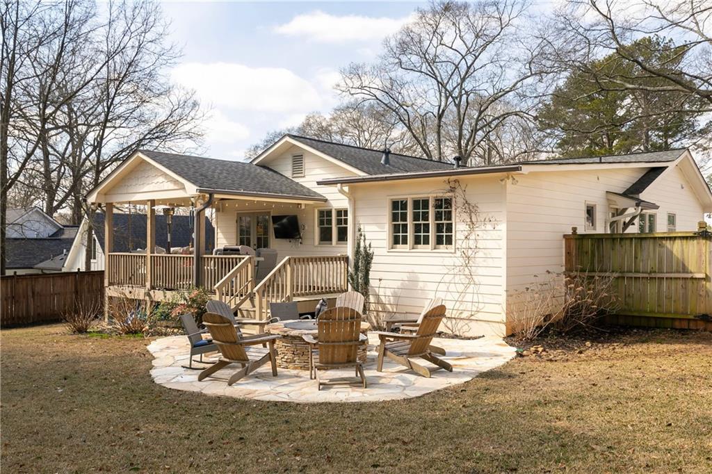 2631 Brown Circle SE