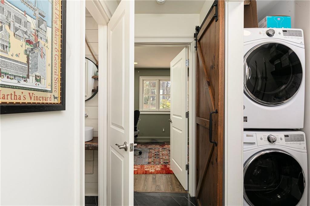 2631 Brown Circle SE