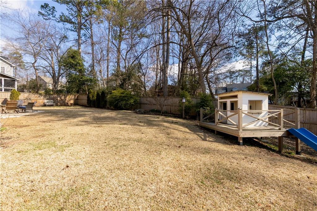 2631 Brown Circle SE