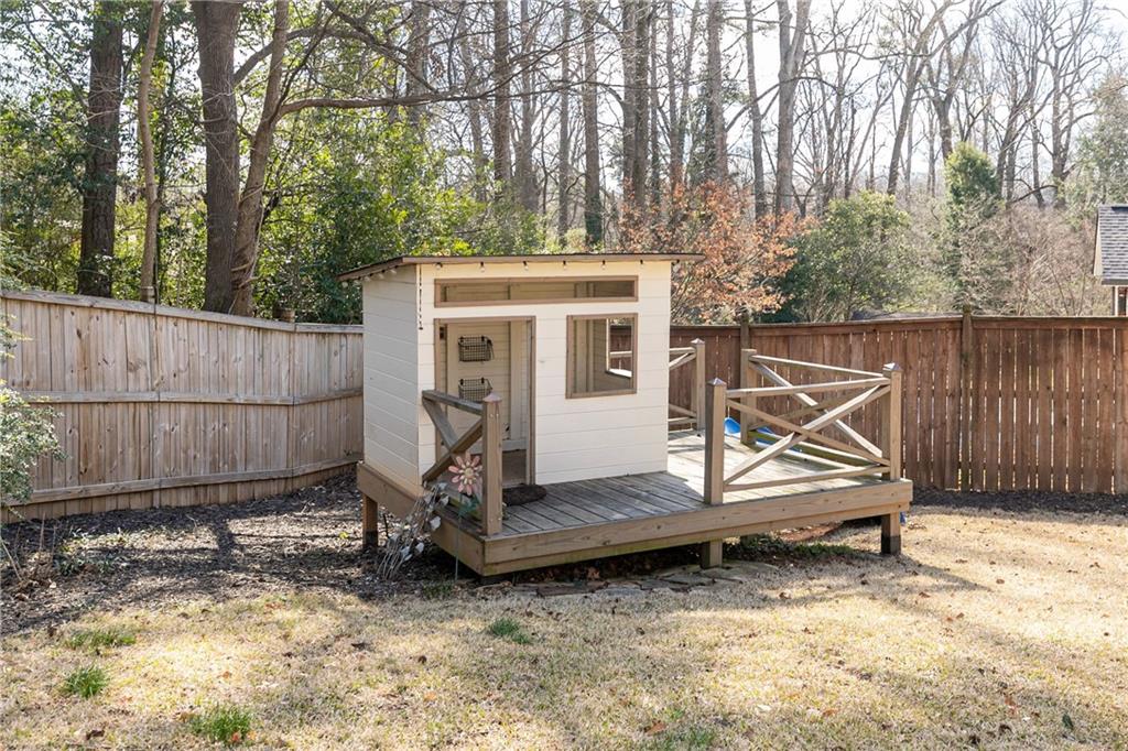 2631 Brown Circle SE