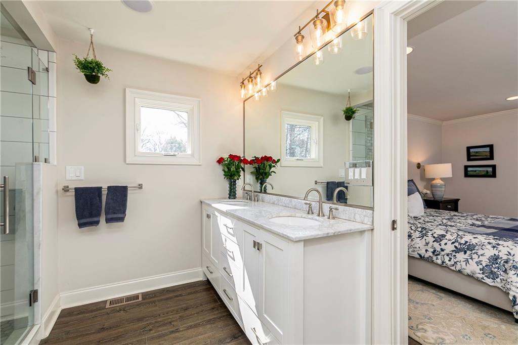 2631 Brown Circle SE