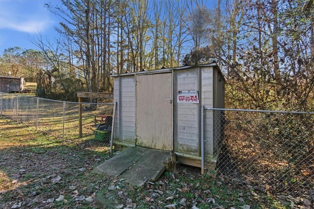 533 WESLEY CAMP Road