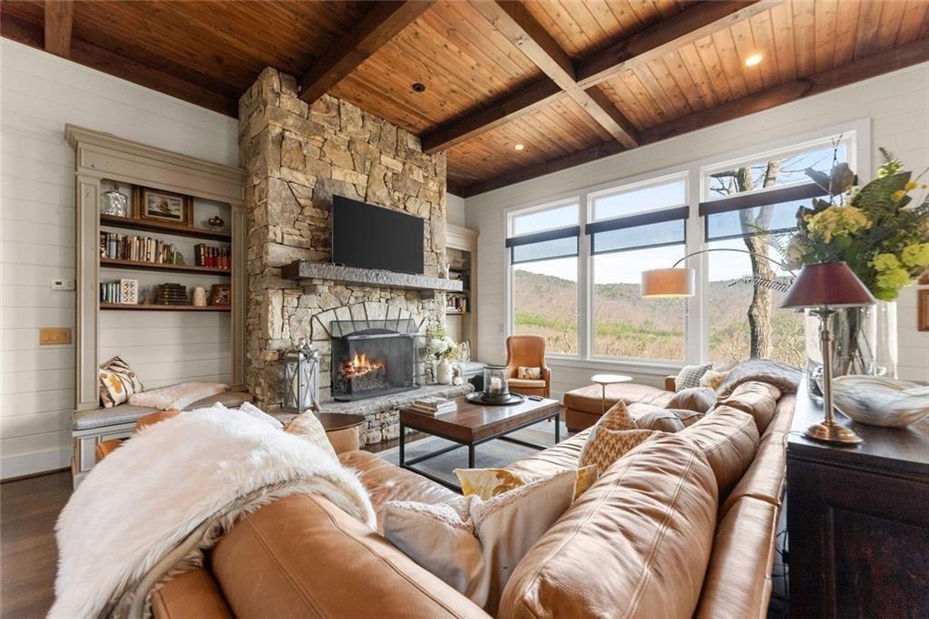 371 Orchard Hills Drive