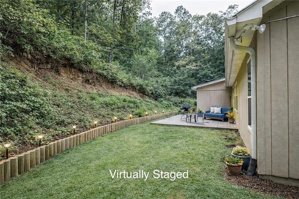608 WAYSIDE Road NE
